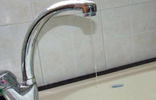 قطع المياه عن بعض مناطق محافظة الجيزة لأعمال تطهير الصرف الصحى 