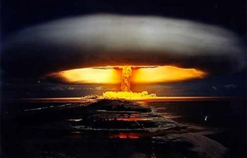 ماذا تعرف عن القنبلة الهيدروجينية السلاح الأكثر تدميرًا في العالم؟