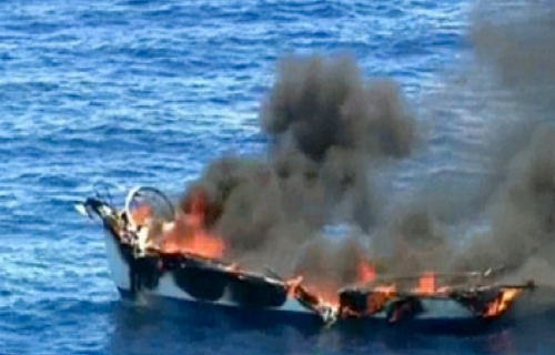  رئيس موانئ البحر الأحمر حريق السفينة اليمنية بفعل فاعل من أجل الحصول على التأمين   