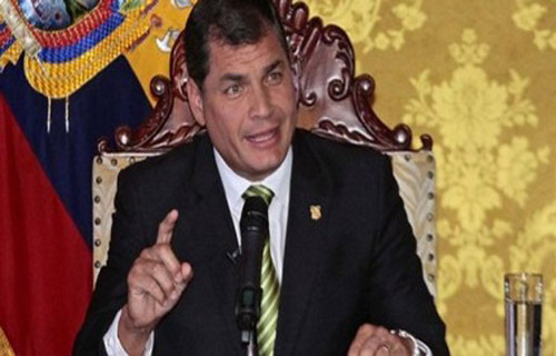 قاض في الإكوادور يأمر بسجن وزير سابق متهم بقضية رشوة في شركة النفط الحكومية