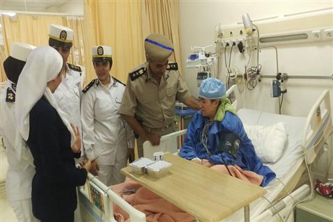 ضباط حقوق الإنسان بأمن الدقهلية يزورون المستشفى العسكري بالمنصورة - بوابة  الأهرام