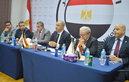 دعم مصر يعقد اجتماعًا لمناقشة تحويل الدعم العيني إلى نقدي وتطبيق الكروت الذكية