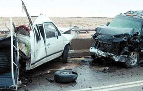 إصابة  مواطنين في حادث على الطريق الصحراوي بالبحيرة