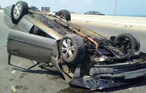 إصابة  من أشخاص أسرة واحدة في حادث انقلاب سيارة ملاكي بطريق الزعفرانة – السويس