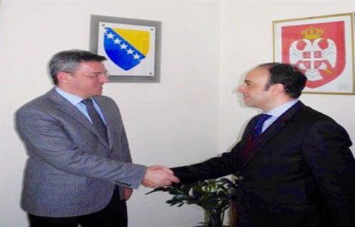 سفير مصر بسراييفو يلتقي الرئيس الجديد للبرلمان البوسني وأوجنين نتطلع لمزيد من التعاون