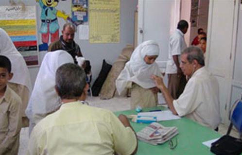 انتهاء القوافل الطبية للعيون  في خمسة مدارس بسوهاج