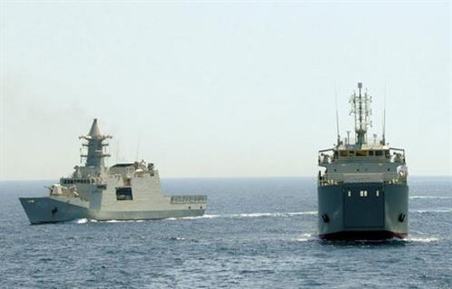 بالصور بمشاركة حاملة المروحيات ميسترال  بدء التدريب البحري المشترك المصري الفرنسي كليوباترا  