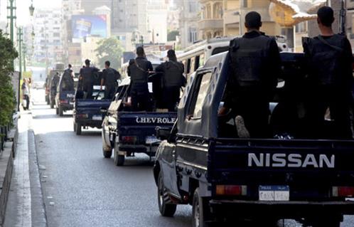ضبط  هاربين من أحكام غيابية بالسجن في حملة أمنية بالإسكندرية