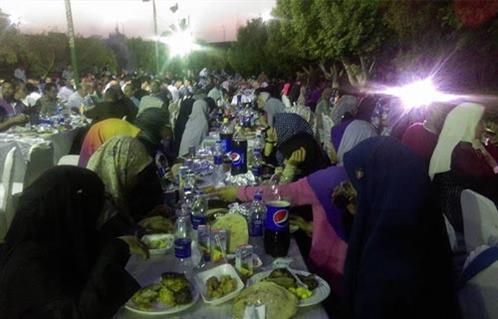 بالصور  دولة على مائدة  إفطار جامعة الأزهر