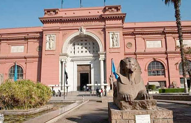مصر تحتفل بمرور  عامًا على تأسيس المتحف المصري بالتحرير الليلة | صور