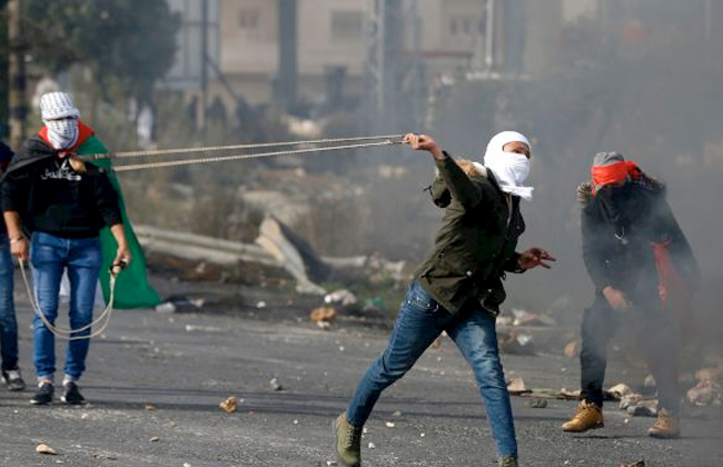 اشتباكات عنيفة بين الفصائل الفلسطينية والاحتلال الإسرائيلي شمال ووسط غزة
