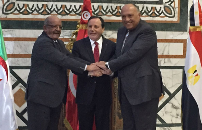 بدء اجتماع وزراء خارجية مصر وتونس والجزائر لدعم التسوية السياسية في ليبيا