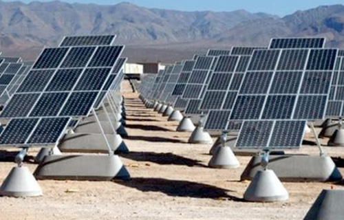 بالمستندات.. الروتين يهدد أكبر مشروع للطاقة الشمسية ومحطات تحلية المياه  بالبحر الأحمر بتكلفة 7 مليارات دولار - بوابة الأهرام