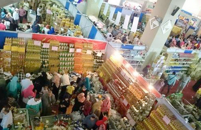نائب محافظ القاهرة يفتتح معرض أهلا رمضان بسوق الترجمان اليوم