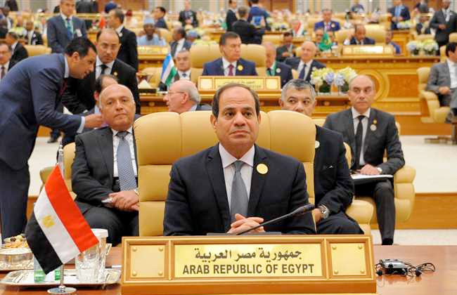 السيسي سياسات مصر ثابتة ولا نتدخل ولا نتآمر ضد أحد وتحديدًا السودان