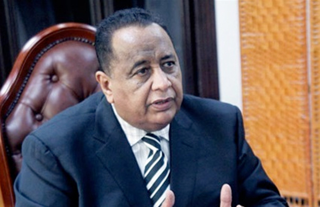 وزير الخارجية ومدير المخابرات السودانيان يصلان إلى مصر اليوم