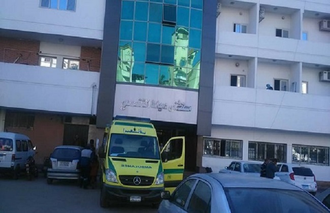 ضبط  شباب في مستشفى بدمياط أثناء سرقتهم دراجات بخارية