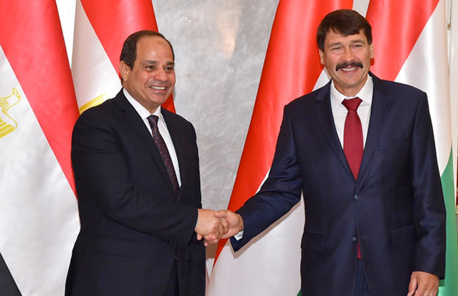 رئيس المجر يعرب للسيسي عن تقديره للرؤية المصرية فيما يخص التعامل مع ظاهرة الإرهاب| صور