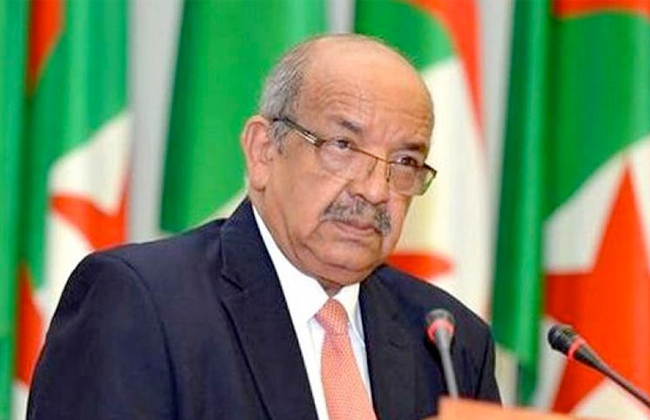 وزير خارجية الجزائر لا حل للأزمة الليبية دون احترام وحدتها ووقف التدخلات الأجنبية