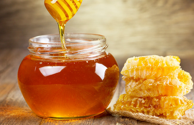 5 اختبارات لتعرف العسل الأصلي من المغشوش - بوابة الأهرام