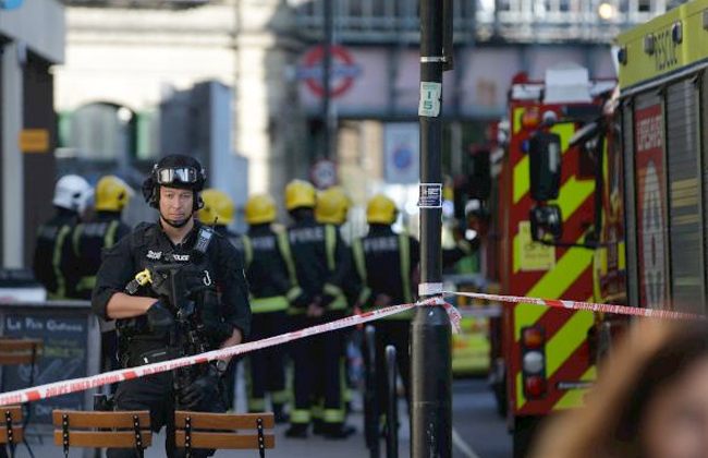 الشرطة البريطانية تلغي حالة التأهب بشأن صندوق مريب في لندن