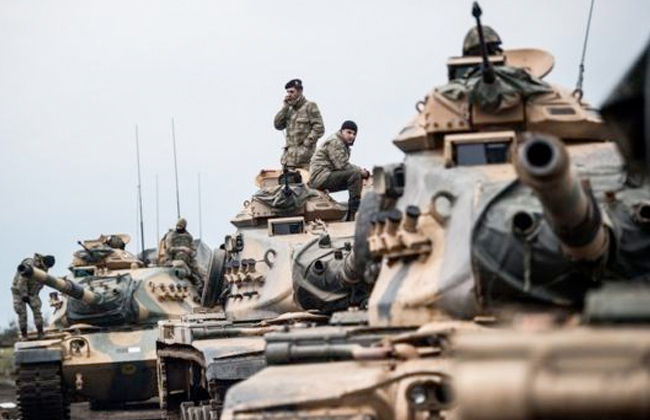 تركيا تطلق عملية عسكرية في معقل الأكراد شرق البلاد