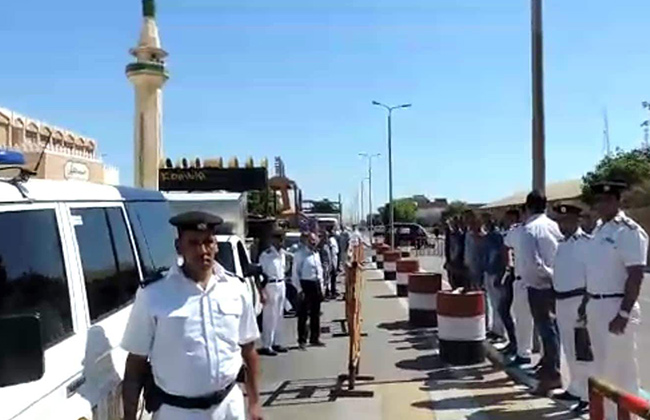 ضبط  مخالفة في حملة مكبرة لشرطة المرافق برأس غارب | صور