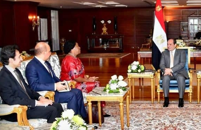 بسام راضي الرئيس السيسي أكد للسكرتير العام  لتجمع الكوميسا عودة مصر للتواجد الفعال علي الساحة الإفريقية