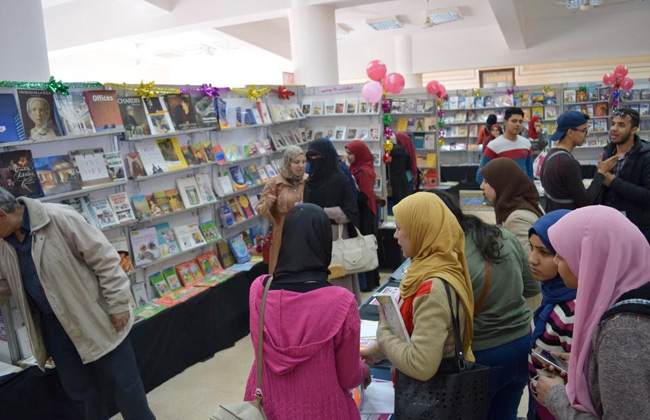 فعاليات معرض القاهرة الدولى للكتاب 