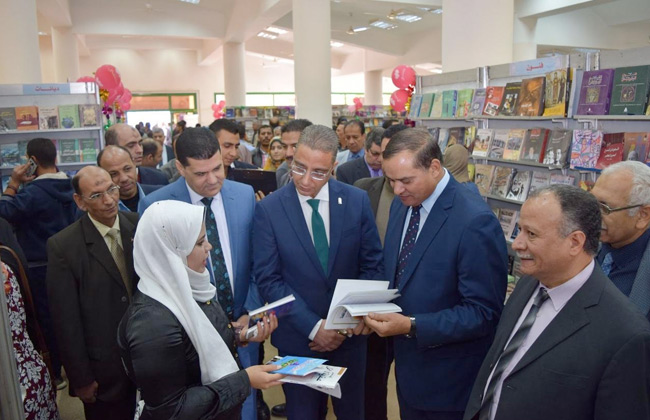 فعاليات معرض القاهرة الدولى للكتاب 