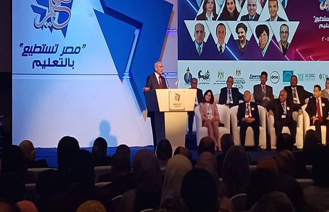 رئيس الوزراء ينقل تحيات الرئيس للعلماء ويؤكد توصيات مصر تستطيع بالتعليم ستدعم خطة  | صور