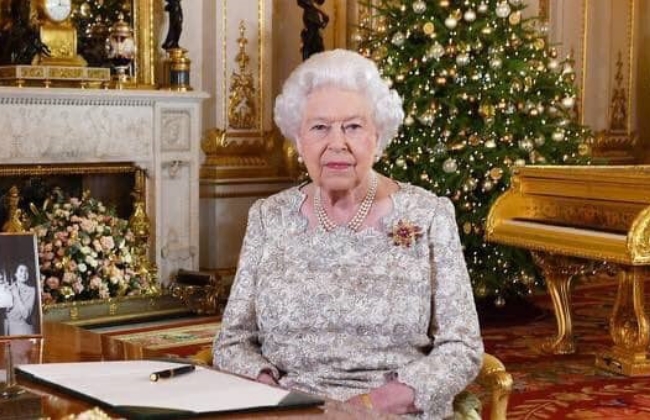  الحكومة البريطانية تستعد لمطالبة الملكة بتعليق عمل البرلمان