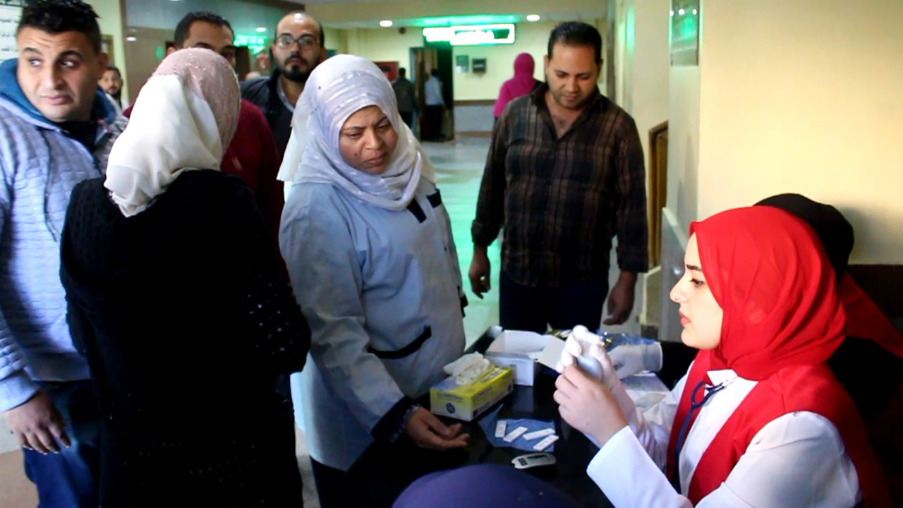 تزايد أعداد المواطنين على مقار  مليون صحة في أحياء القاهرة للأسبوع الثاني على التوالي