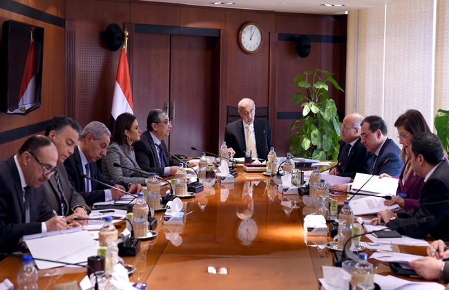 اليوم أول اجتماع لحكومة تسيير الأعمال برئاسة إسماعيل