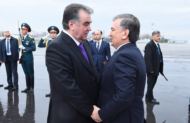 طاجيكستان وأوزبكستان تطويان صفحة الماضي وتبدآن عهدا جديدا من التعاون المشترك | صور 