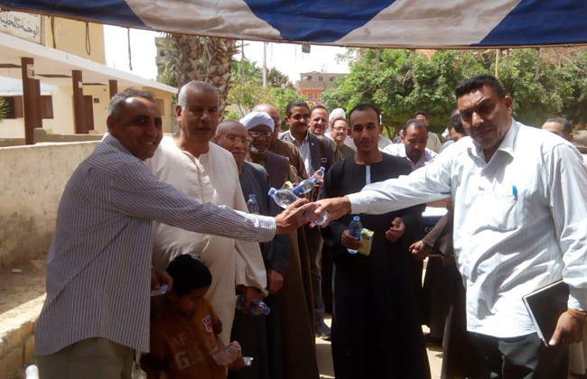 إقبال كبير من الناخبين على لجنة الشهيد يوسف السباعي بمصر الجديدة