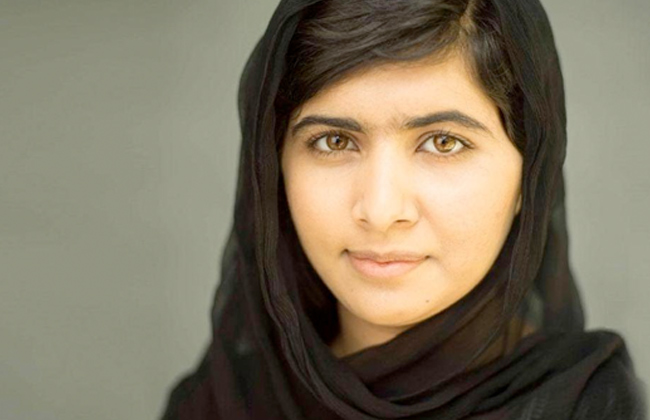 طفلة تحدت طالبان وحصدت نوبل للسلام من هي ملالا يوسفزى؟| صور