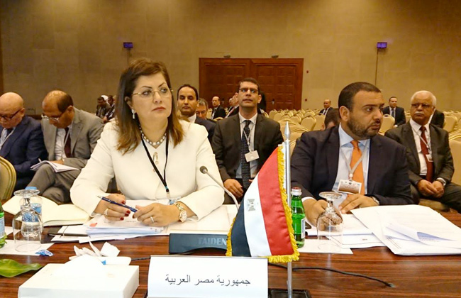 وزيرة التخطيط تستعرض جهود تحقيق الإصلاح الاقتصادي مع رئيس الصندوق العربي للإنماء