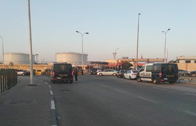 استعدادات مكثفة بمحيط مطار القاهرة لاستقبال رفات شهداء ليبيا | صور وفيديو