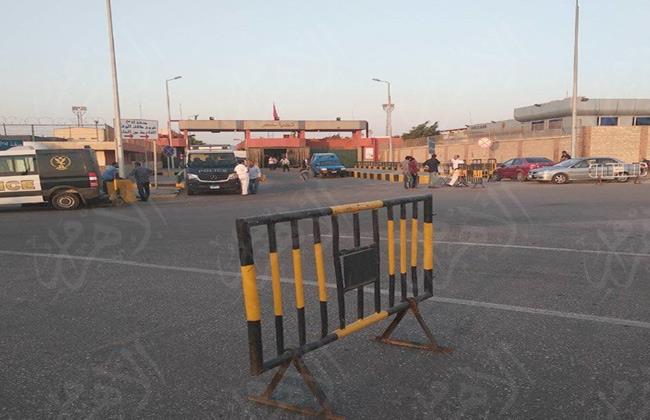 الاستعدادات الأمنية بمحيط مطار القاهرة