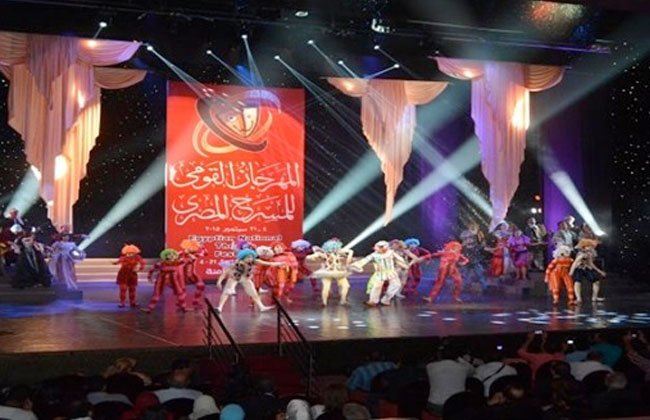 فى المهرجان القومى للمسرح حفل عشاء مركب بلا صياد مع الجمهور