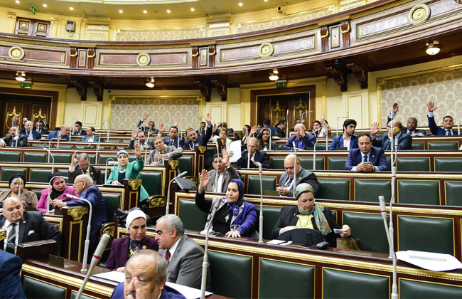 البرلمان يوافق نهائيا على مشروع قانون إنشاء فروع للجامعات الأجنبية بمصر 