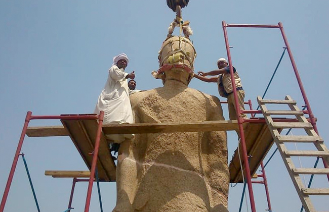 الآثار تنتهي من ترميم تمثال رمسيس الثاني بصان الحجر بالشرقية | صور 