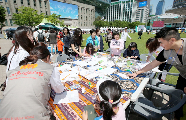 صندوق التنمية الثقافية يختتم مشاركته بمهرجان سول للصداقة في كوريا الإثنين