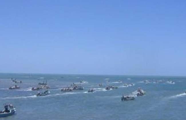 وقف عمليات الصيد داخل البحر المتوسط بشمال سيناء بسبب الرياح