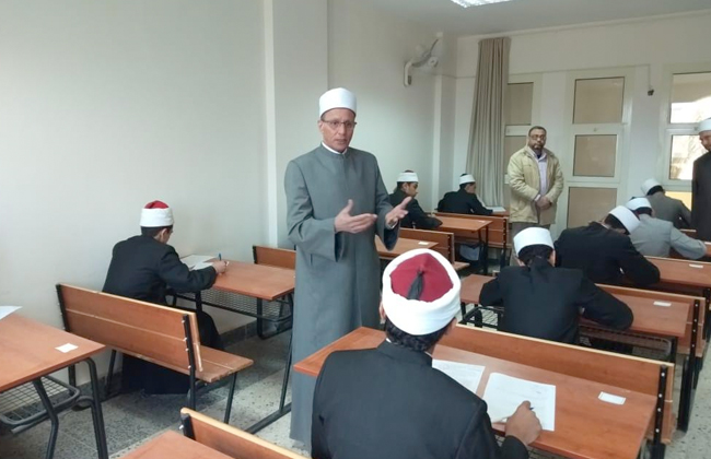  	وكيل الأزهر يتابع الامتحانات بمعهد العلوم الإسلامية