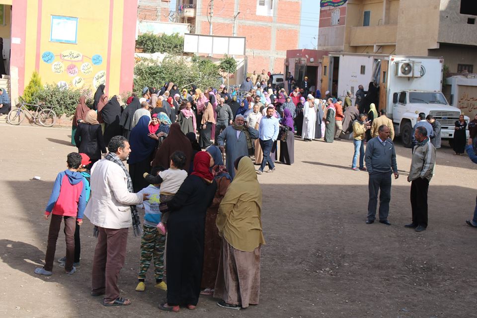 جانب من قافلة جامعة طنطا بقرية صالحجر