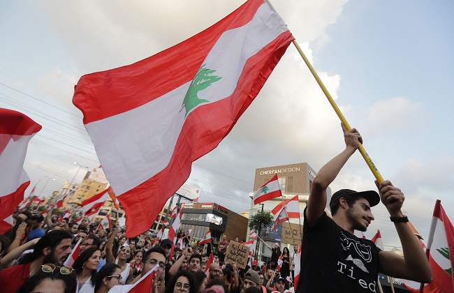 الجيش اللبناني لـ المتظاهرين أعمال الشغب تشوه مطالبكم ولا تحققها