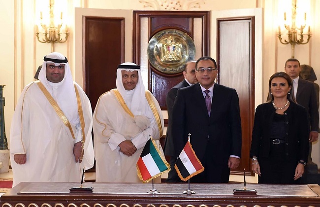 شهدها رئيسا وزراء البلدين تفاصيل اتفاقيات التعاون بين مصر والكويت | صور