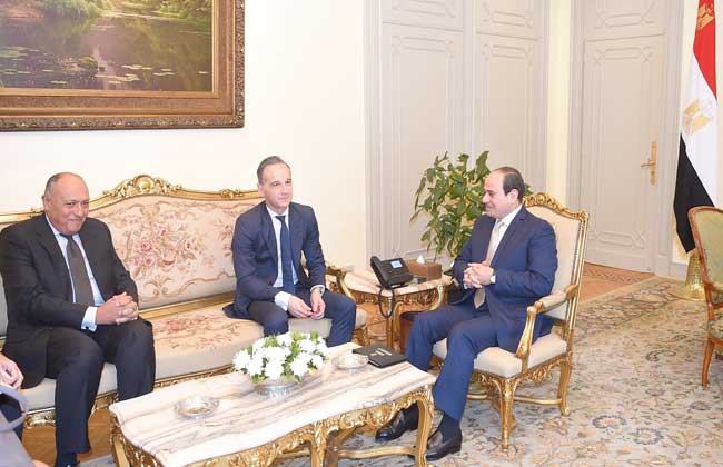الرئيس السيسي يؤكد الاهتمام بالاستفادة من الخبرات والتكنولوجيا الألمانية لتوطين الصناعة بمصر